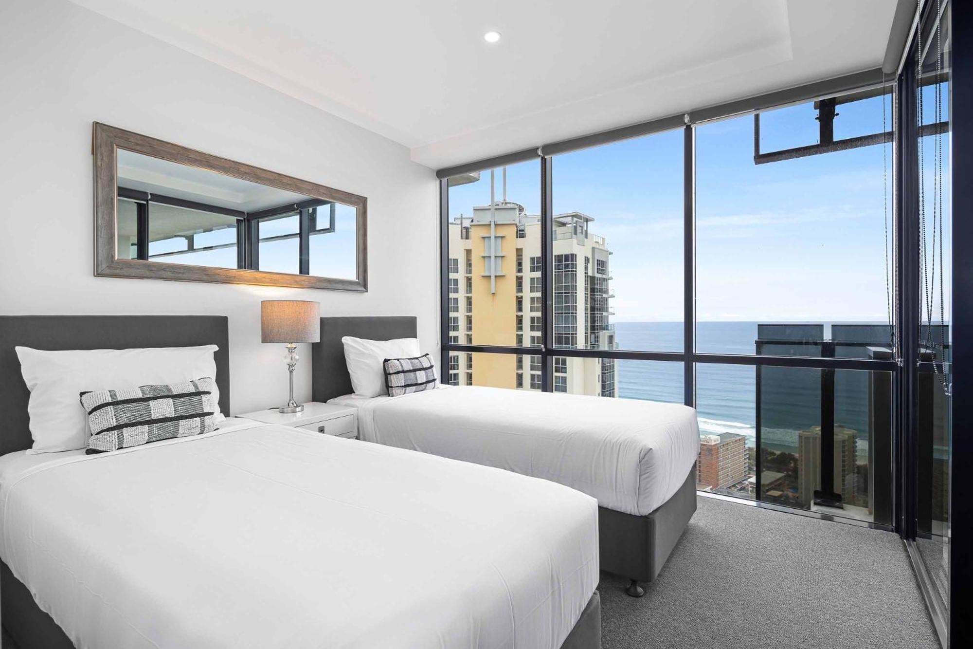 Holiday Holiday Circle On Cavill Apartments Gold Coast Habitación foto