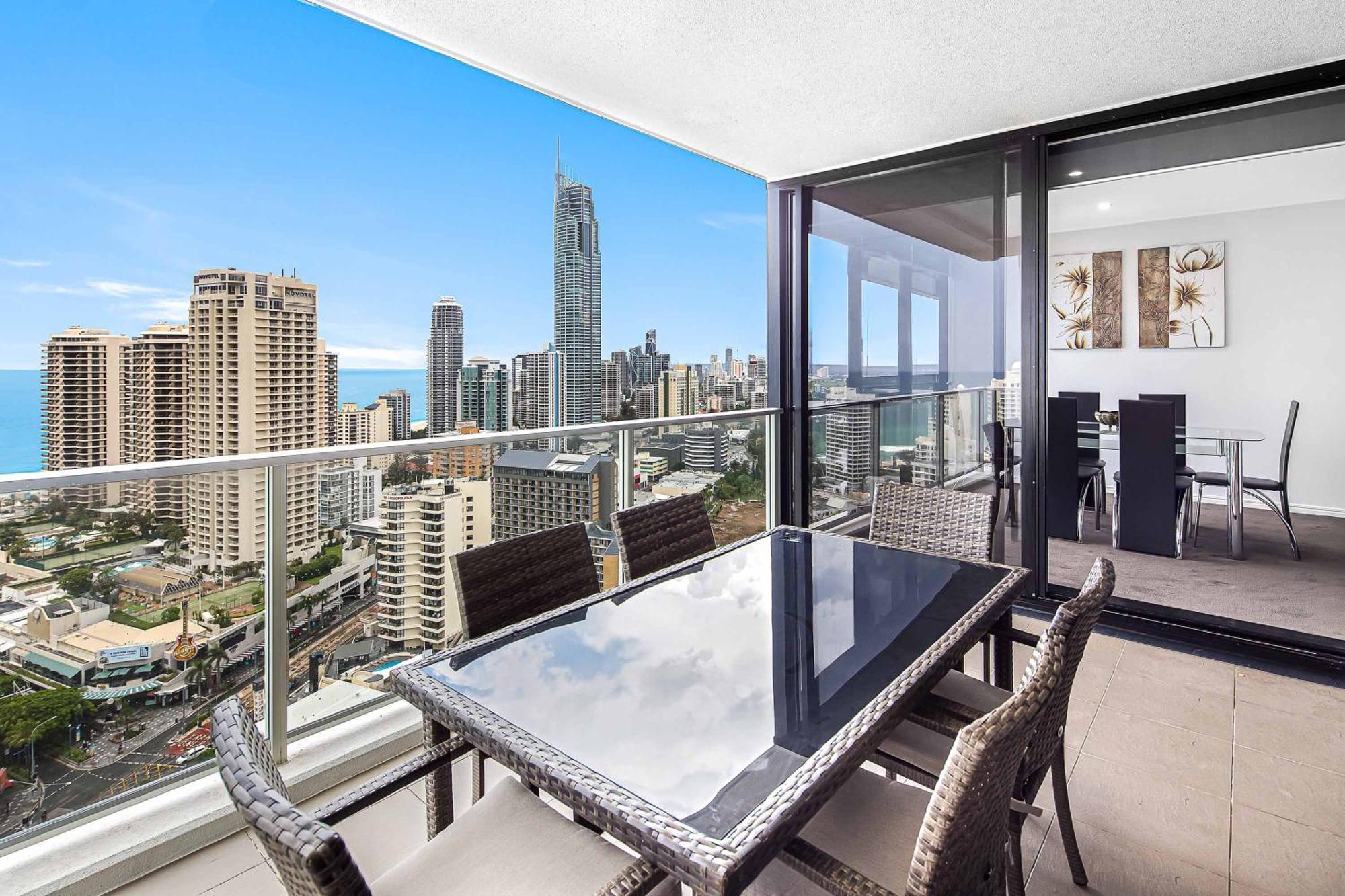 Holiday Holiday Circle On Cavill Apartments Gold Coast Habitación foto