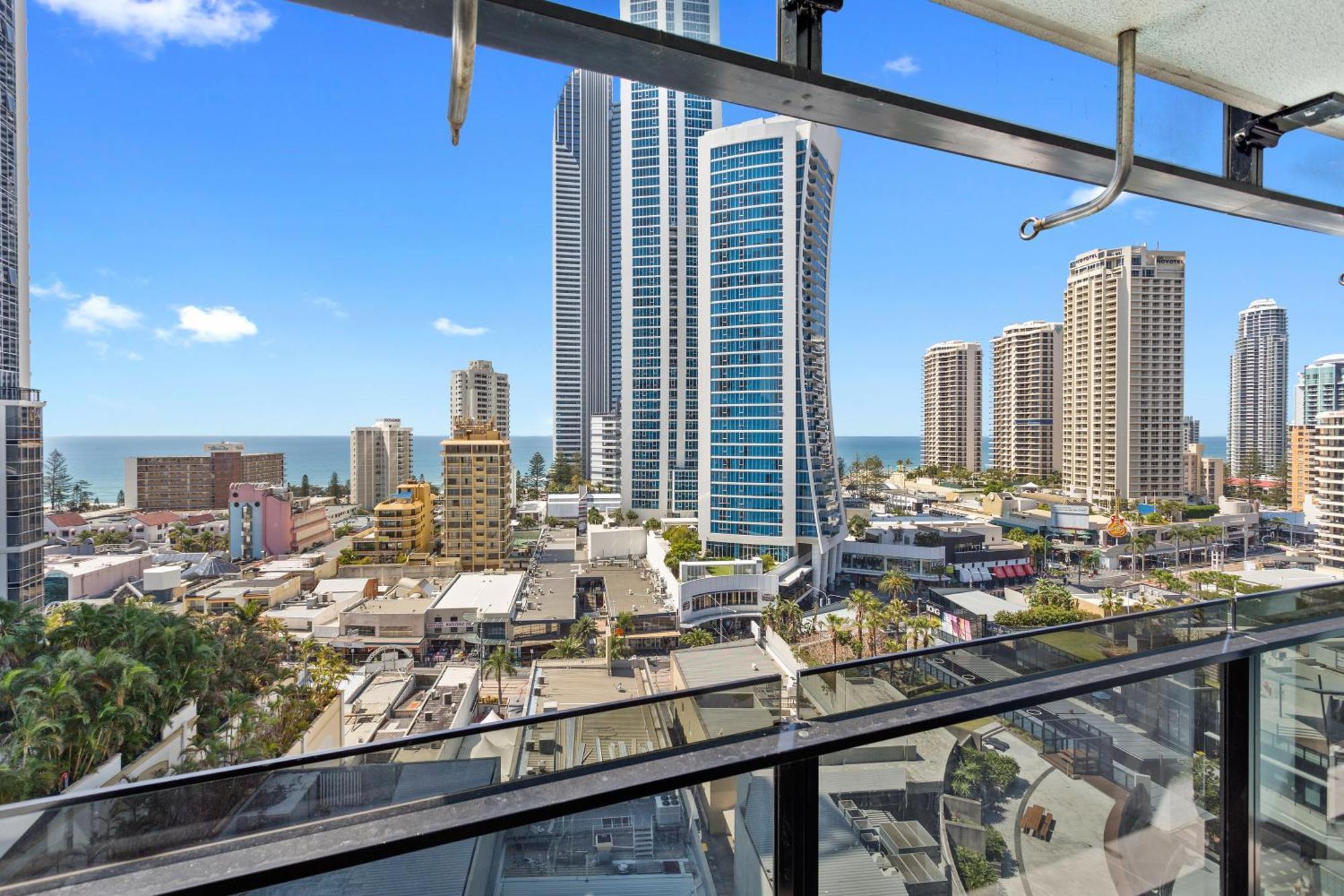 Holiday Holiday Circle On Cavill Apartments Gold Coast Habitación foto